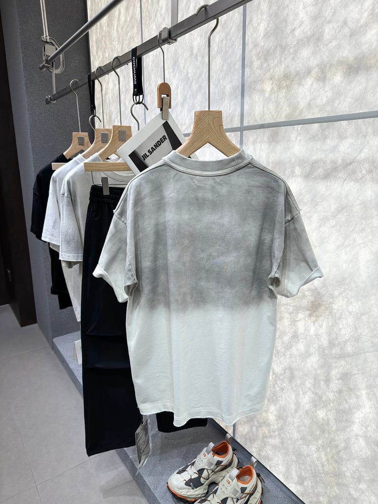 T-shirt wide story half washed