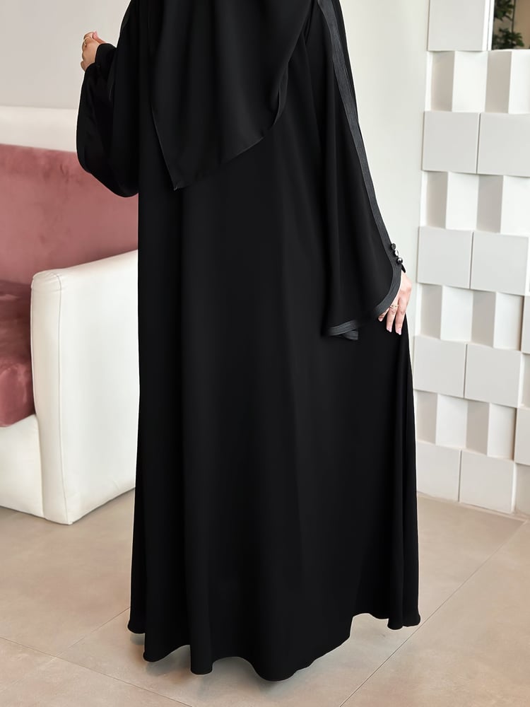 عباية اريج + طرحه ونقاب مجانا