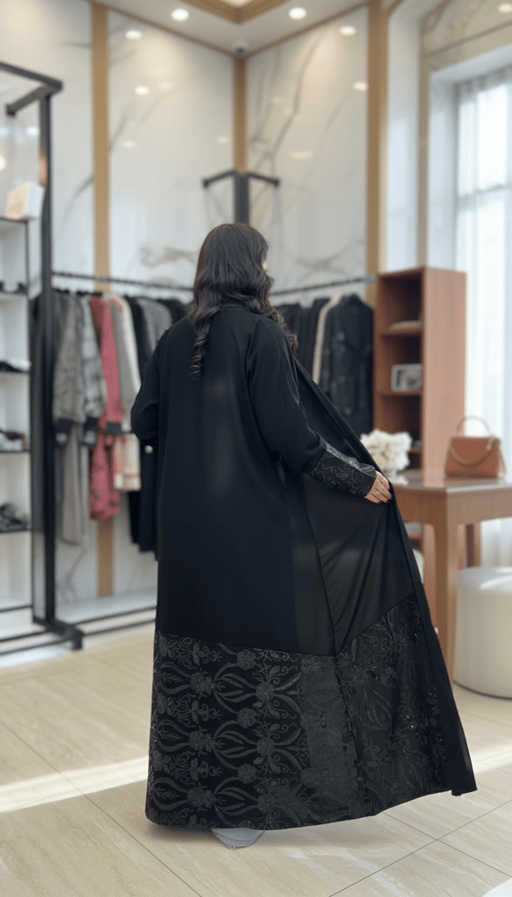 عباية أنوثه طاغية