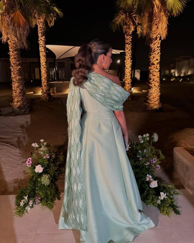 فستان شموخ