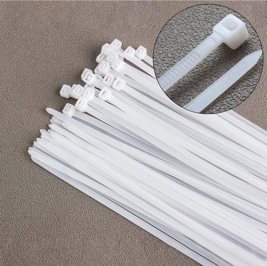 Plastic shoelaces