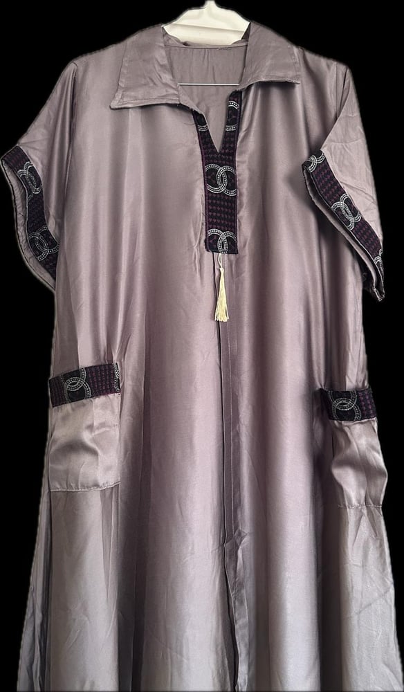 قميص ميدي سادة بكلفة