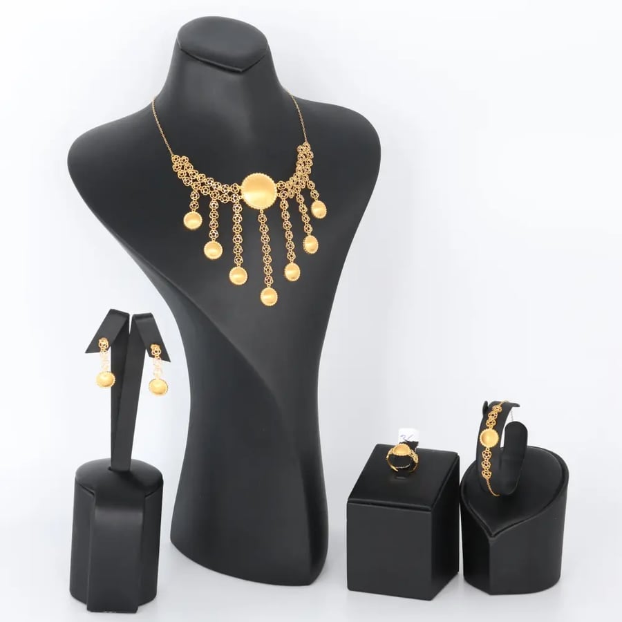 طقم ذهب كامل عيار 21