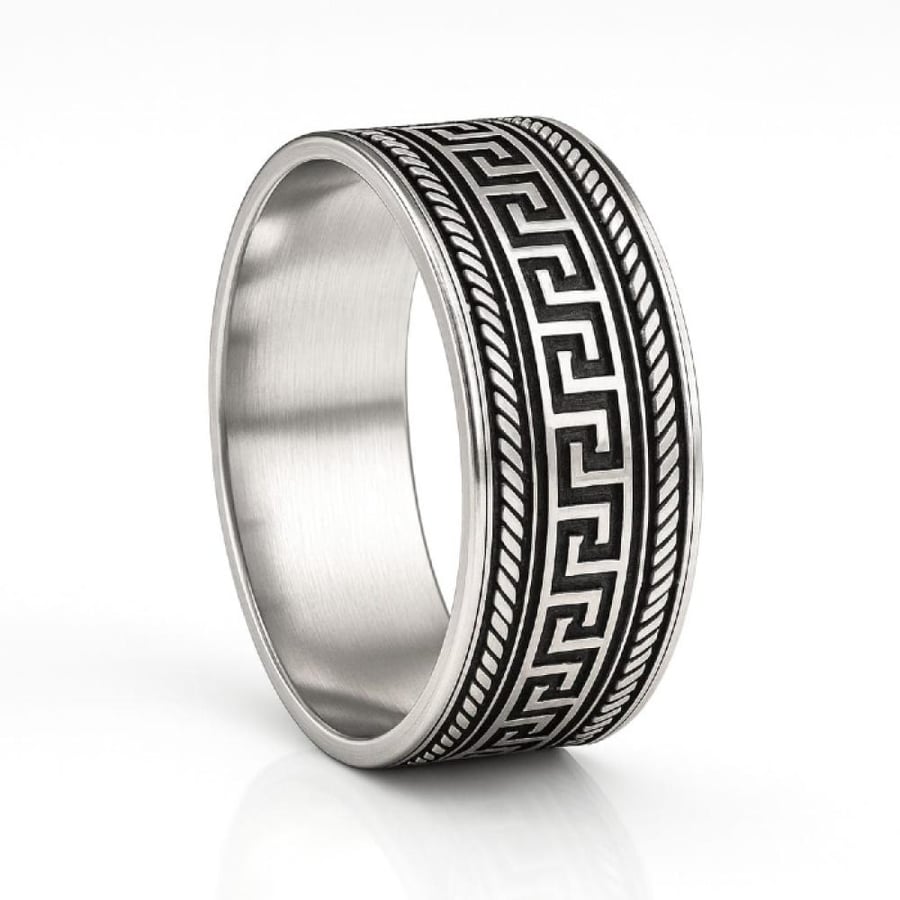 Versace model ring