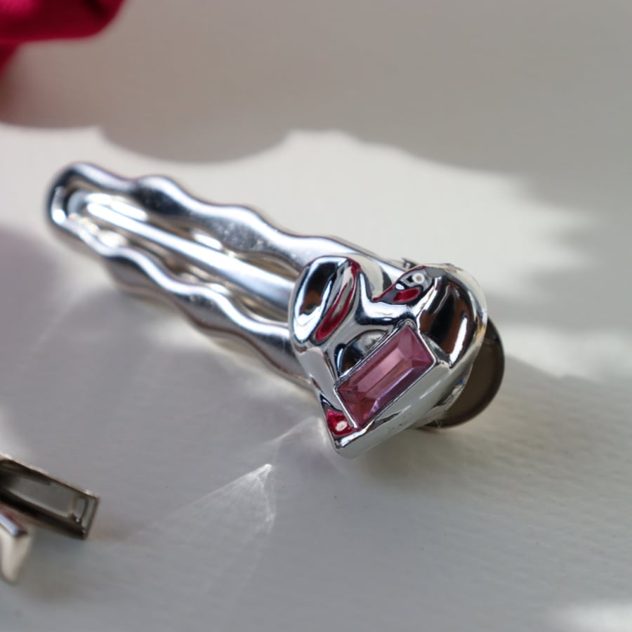 Single side clip