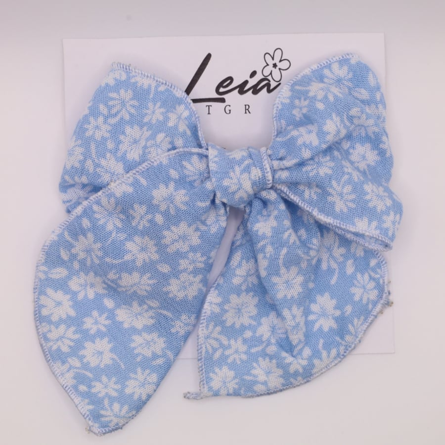 The fabric bow the Jasmine MINI single