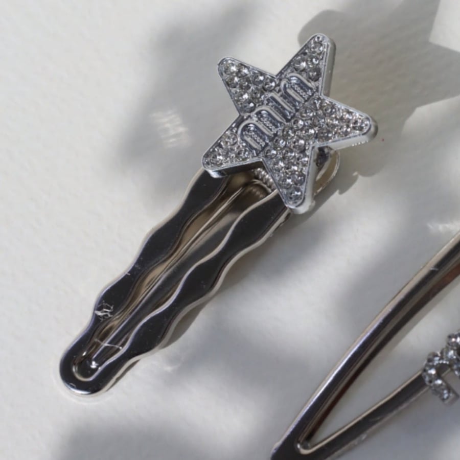 Single side clip