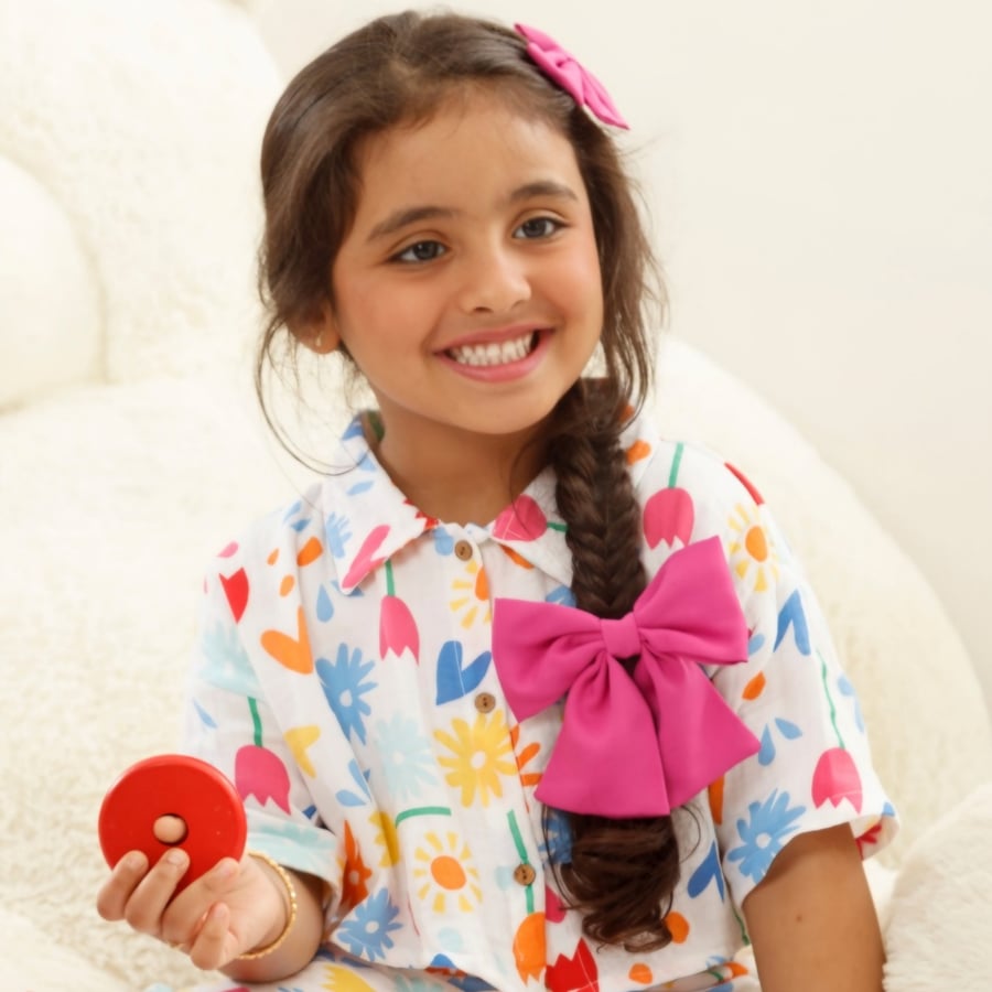 The fabric bow hoop joy and XXL