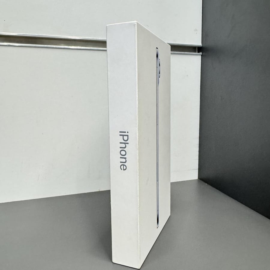 ايفون 17 اير  256GB سلفر