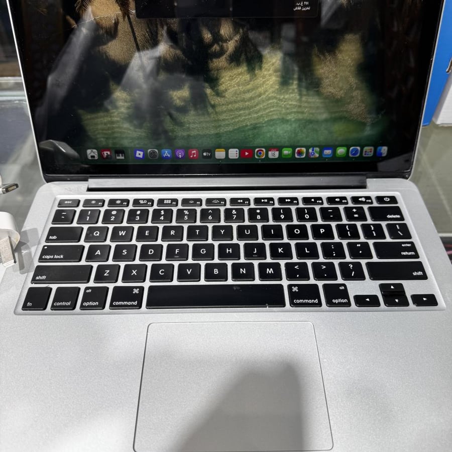 ماك بوك برو سنة 2015 سعه 256GB الرام 8 مستعمل