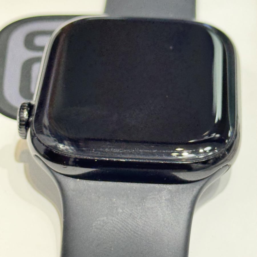 ساعة ابل الاصدار 10 مقاس 46mm مستعملة نسبة البطارية 91%