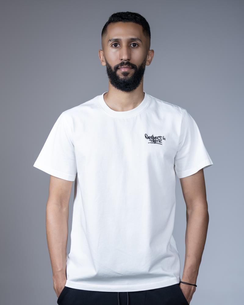 تيشيرت ابيض fit