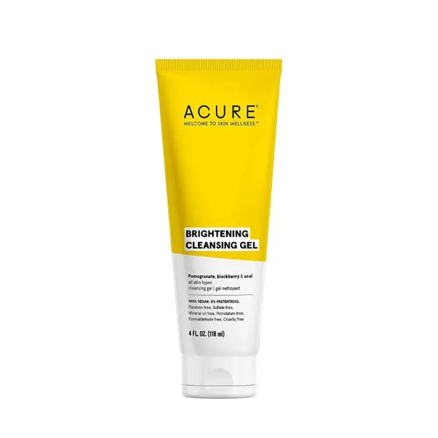 Clear cleanser for skin brightening from Akeur with pomegranate extract, blackberry, and gum to enhance radiance for all skin types 118ml