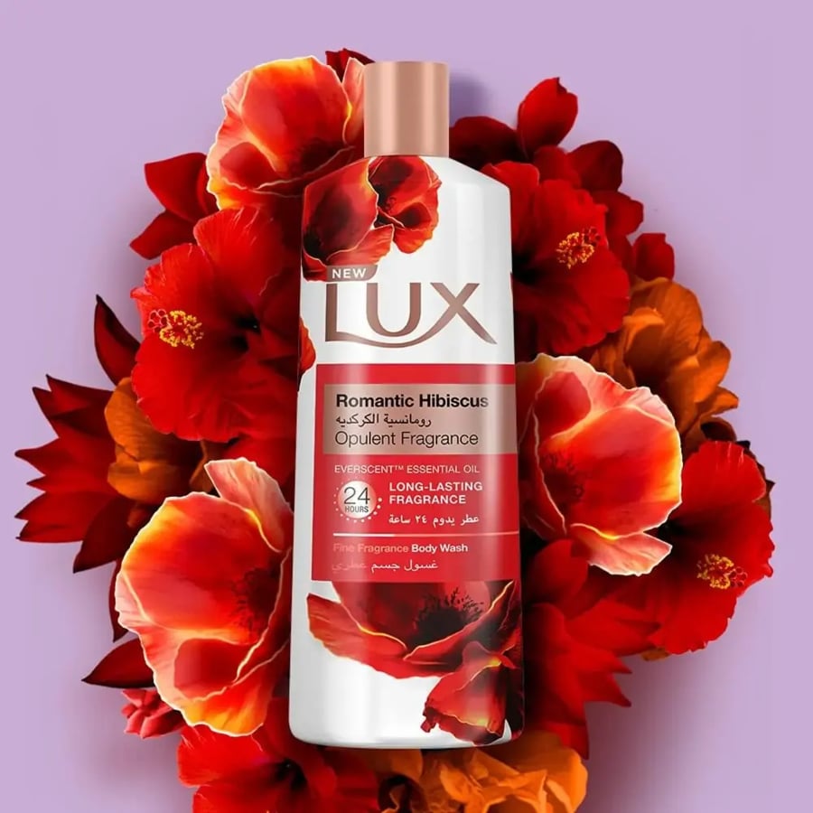 لوكس غسول جسم عطري رومانسية الكركدية مع ليفة 250 مل