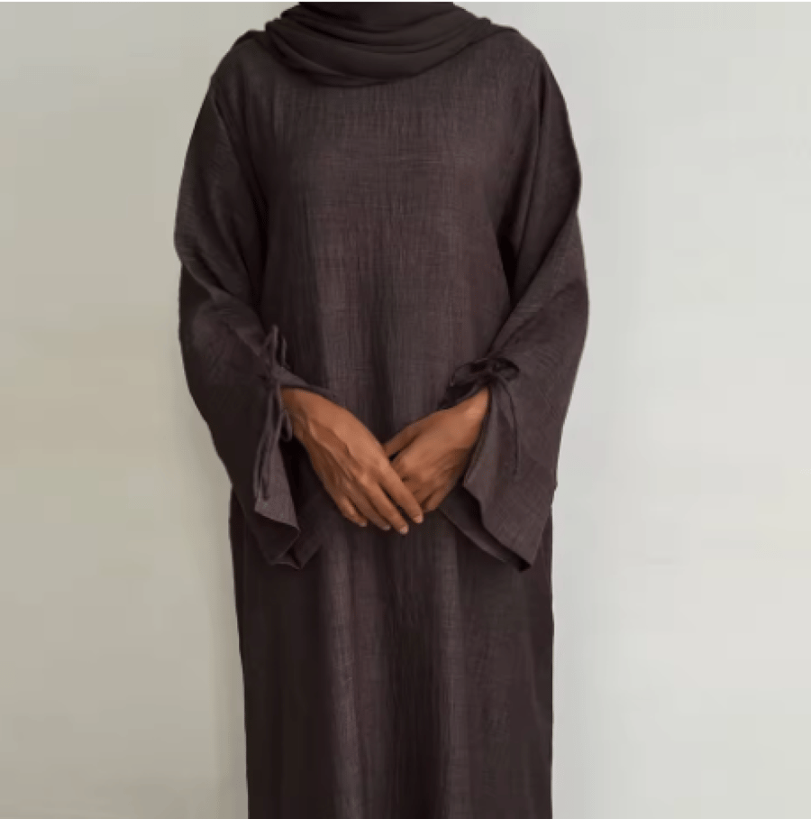 عباية سوداء للنساء