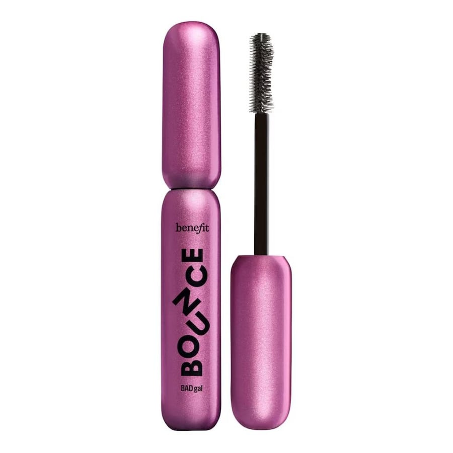Badgal Bounce mascara for thickening eyelashes