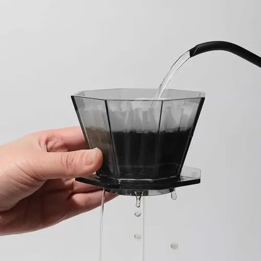 قمع تقطير قهوة احترافي – تصميم هندسي | Geometric Pour Over Coffee Dripper