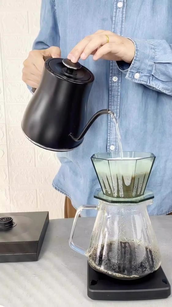قمع تقطير قهوة احترافي – تصميم هندسي | Geometric Pour Over Coffee Dripper