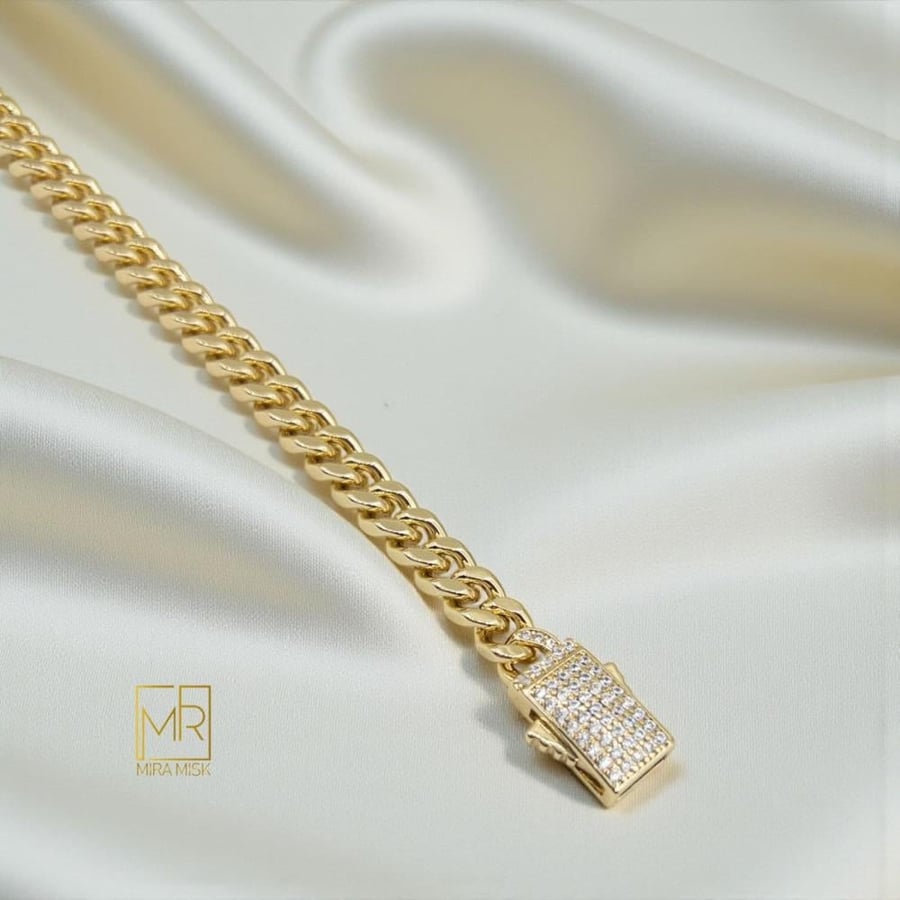 طقم تاج الفخامة - مطلي بالذهب عيار 18K