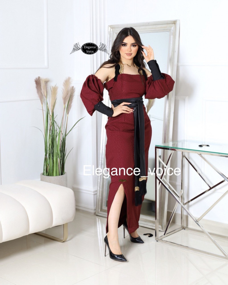 فستان من الجاكار الاسترش