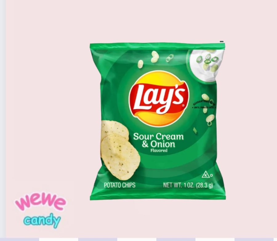 ليز الاصلي بالكريمة الحامضة والبصل  مستورد  / Lay's Potato Chips Sour Cream Onion28g