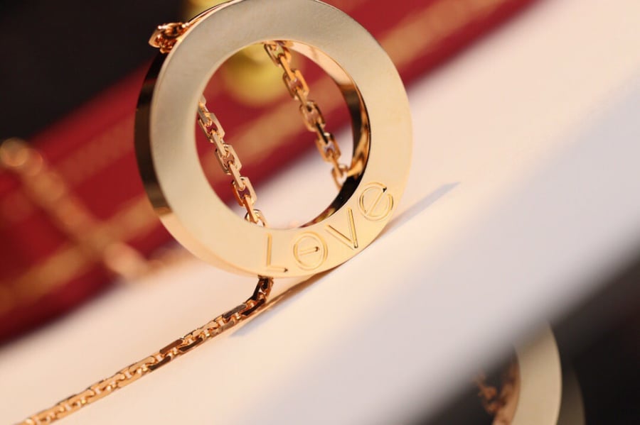 Love pendant full diamond