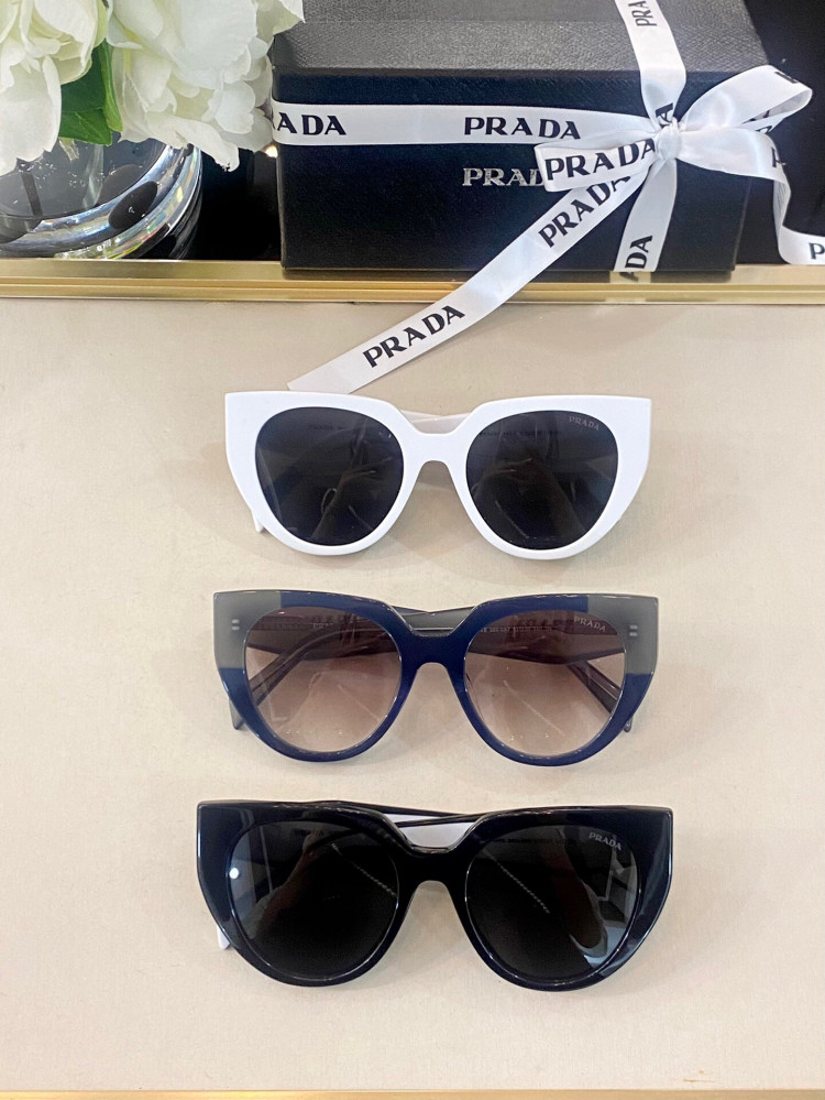 P glasses