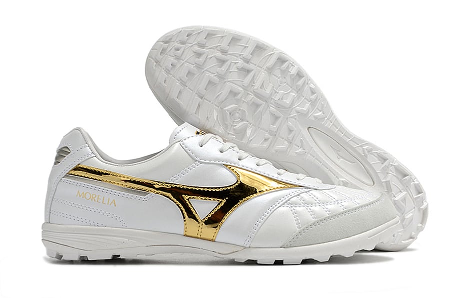 جزمة كرة قدم Mizuno