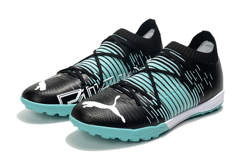 جزمة كرة قدم Puma