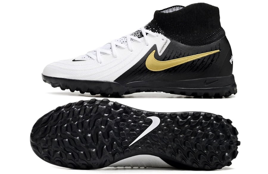 جزمة كرة قدم Nike برقبة عالية