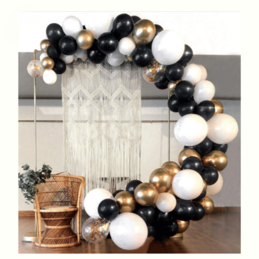 Balloon arch (black and gold)