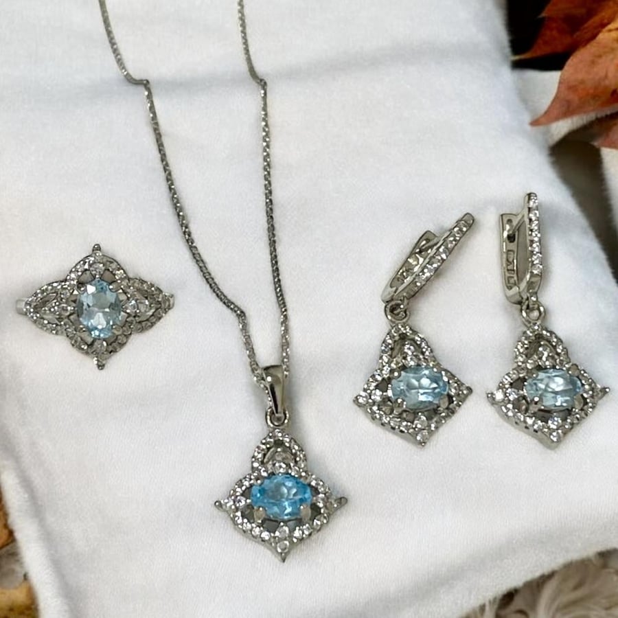 Women's silver set 3 pieces with topaz stone