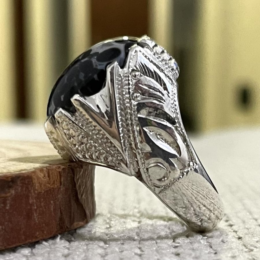 Men's silver ring with agate stone, snake skin, natural Yemeni