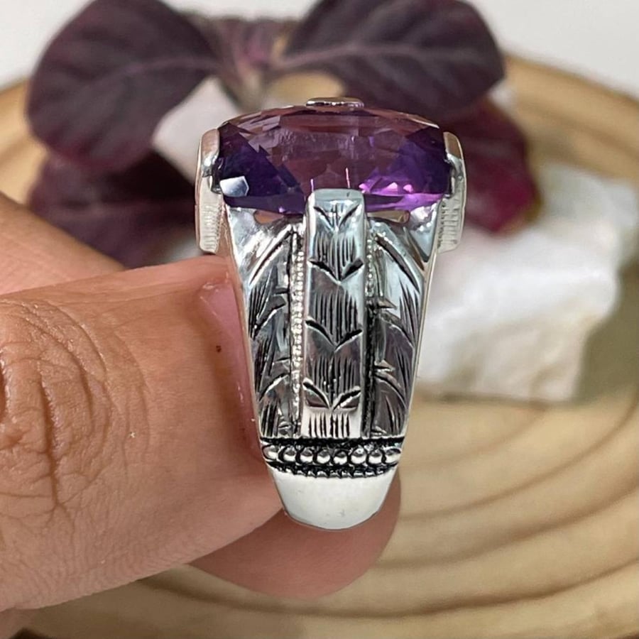 Men's silver ring with amethyst stone