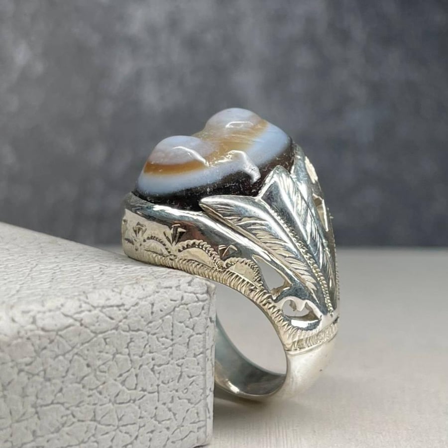 Men's silver ring with natural Sulaimani agate stone