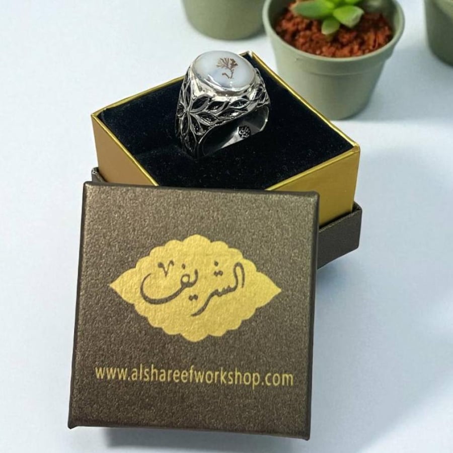 خاتم فضة رجالي بحجر عقيق مشجر يماني طبيعي