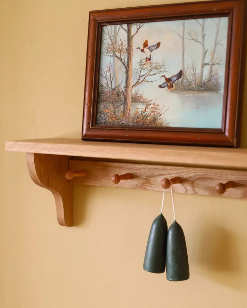 Lark Peg Shelf