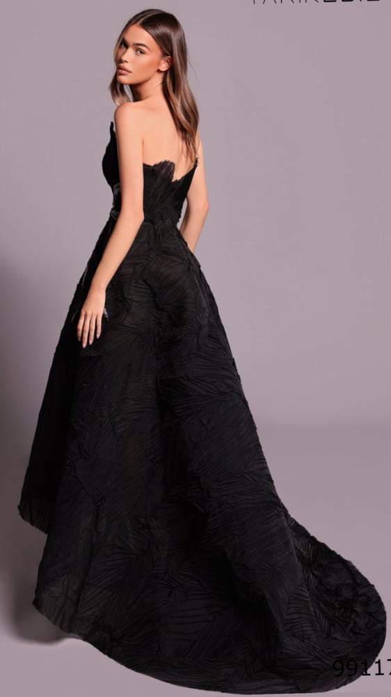 Evening dress Tarikediz