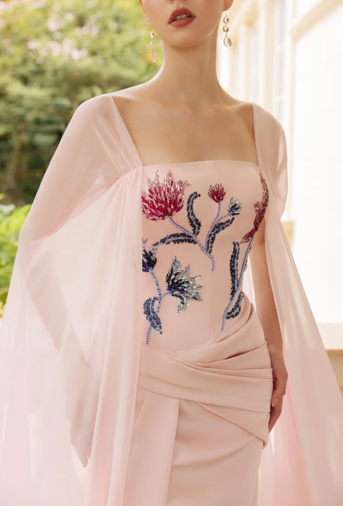 Evening dress 2025