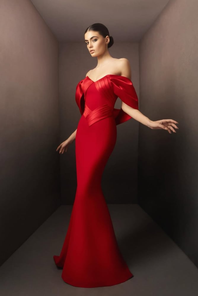 Evening dress 2025