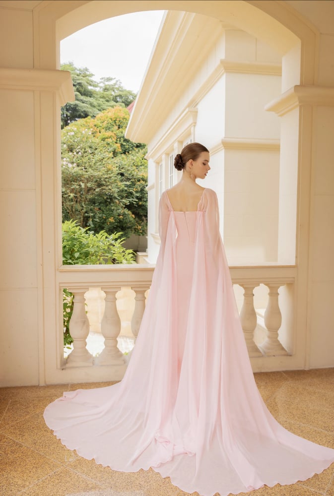 Evening dress 2025