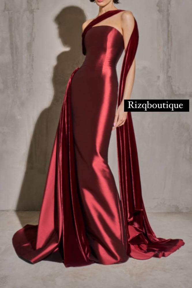 Evening dress 2025