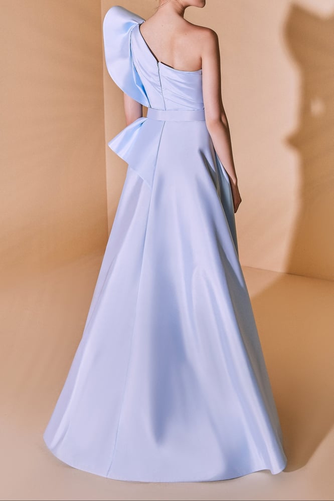 Evening dress 2025