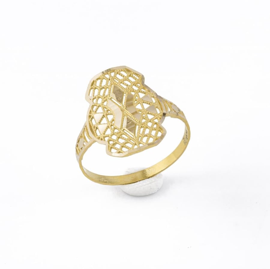 Trends Ring - Geometric Shapes - 21 Karat Gold.