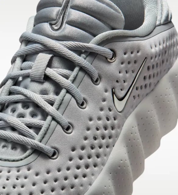 Nike mind 002