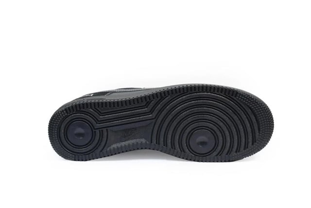 Nike air force louis vuitton black