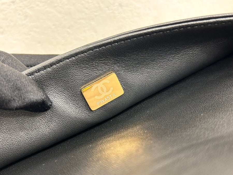 Chanel 23B
