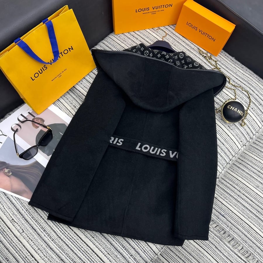 Loius Vuitton jacket black