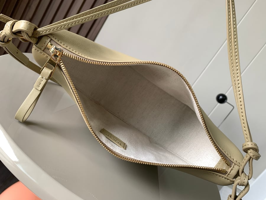 LoEwe bag 23
