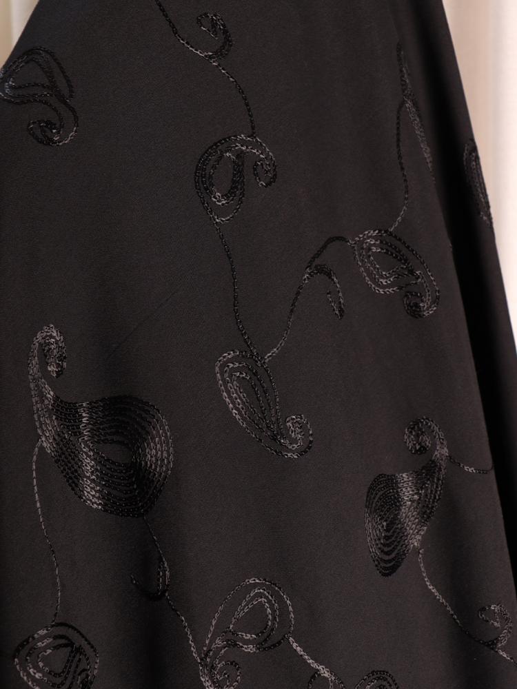 Black embroidered cotton head covering - 3.5 meters